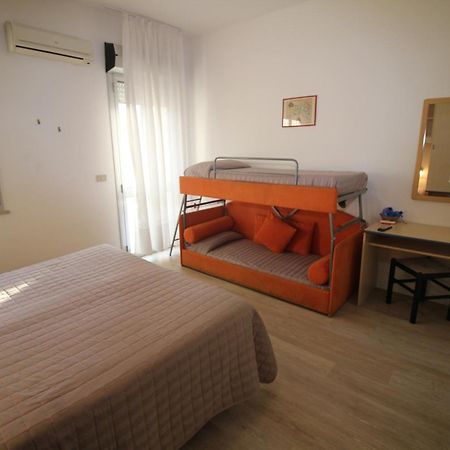 Hotel Firenze 카오를레 외부 사진