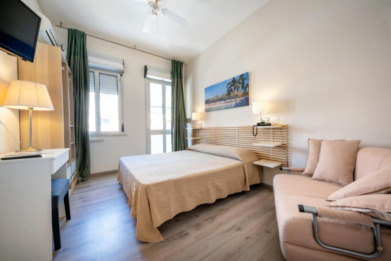 Hotel Firenze 카오를레 외부 사진