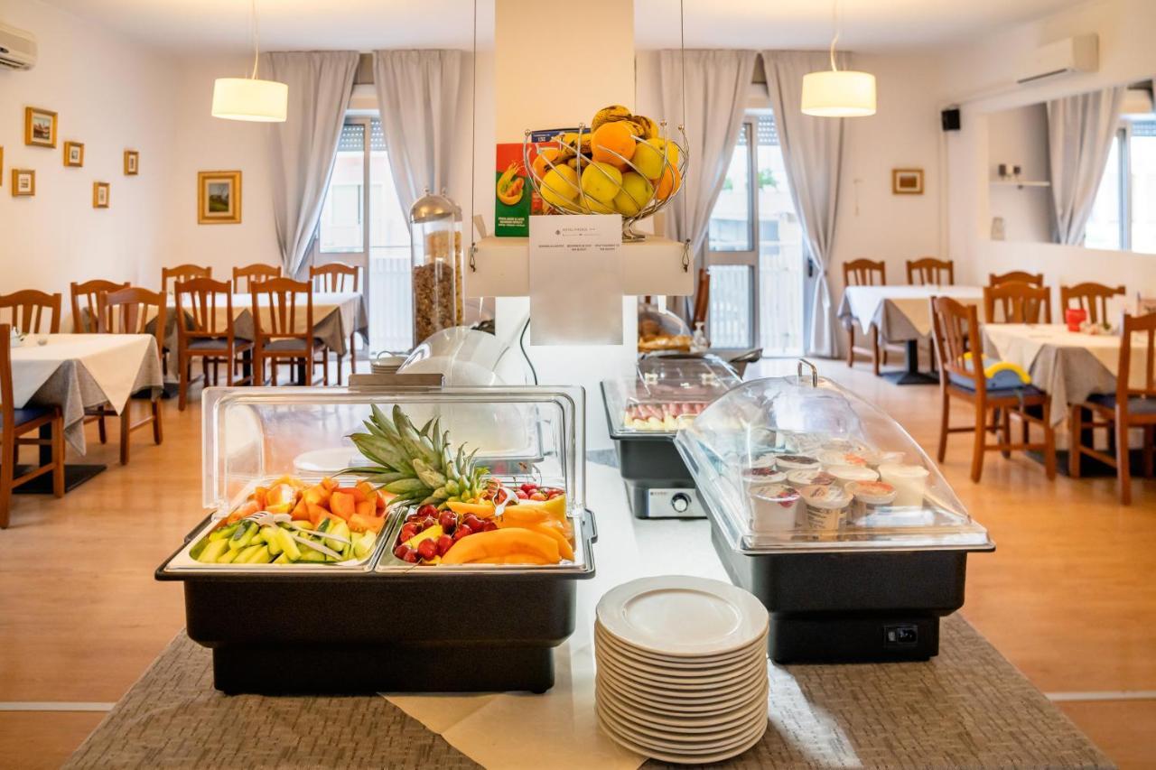 Hotel Firenze 카오를레 외부 사진