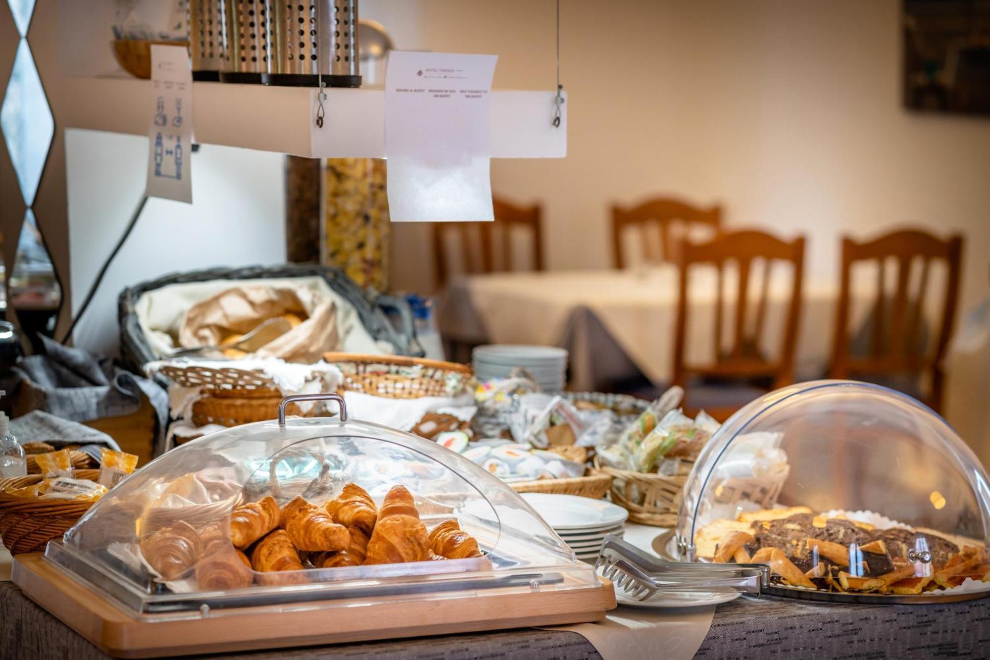 Hotel Firenze 카오를레 외부 사진