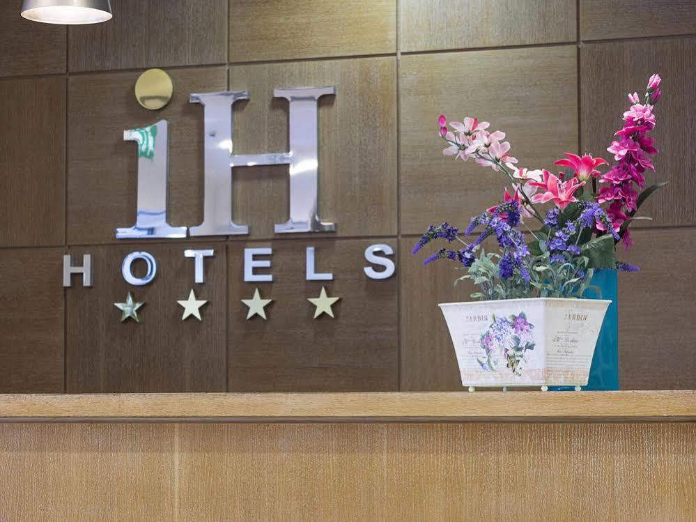 Hotel Firenze 카오를레 외부 사진